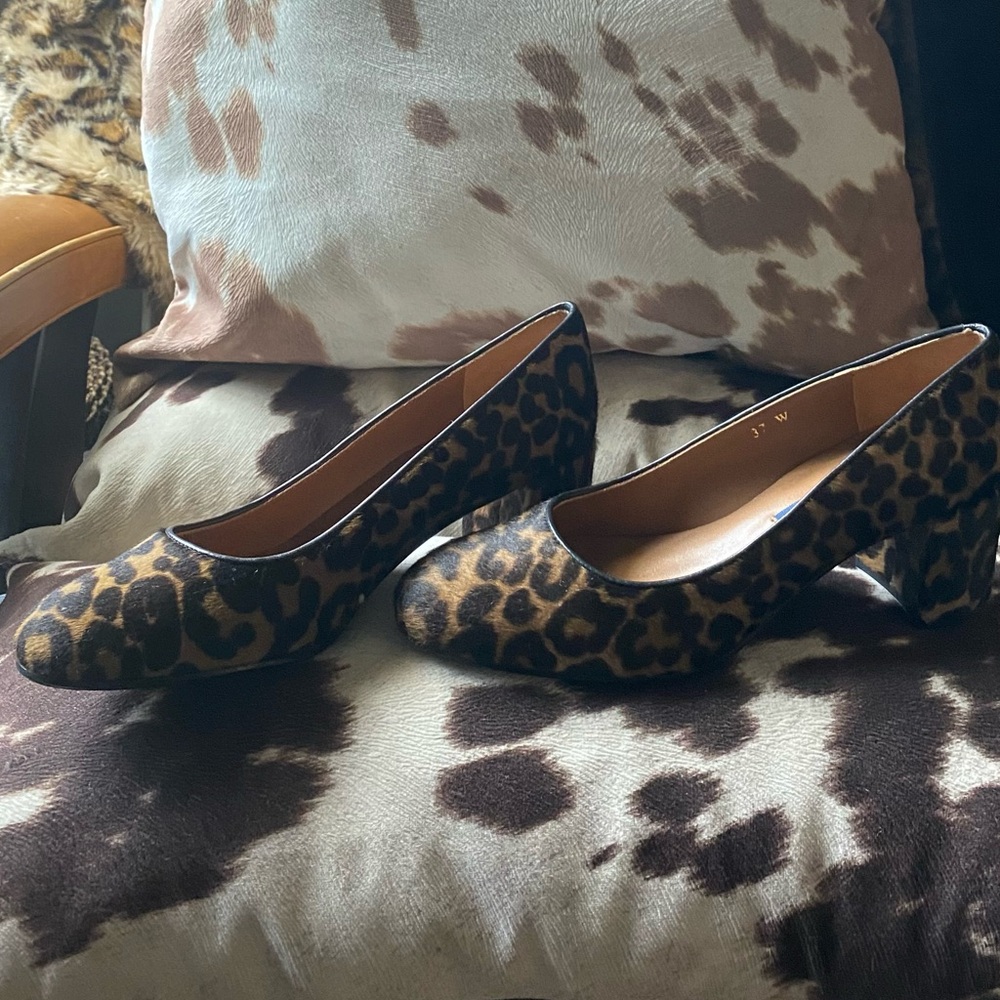 Margaux Animal Print Block Heels - Picture 2 of 8